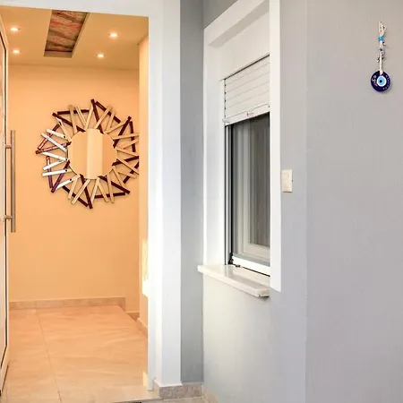 Apartament Loridis View Prínos