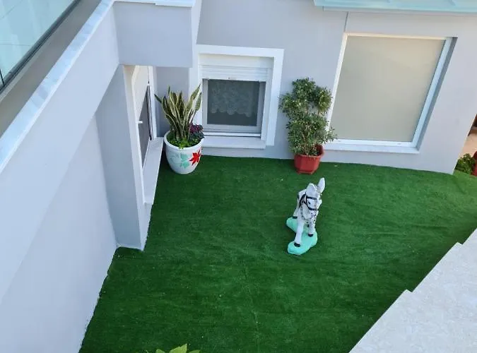 Daire Loridis View *