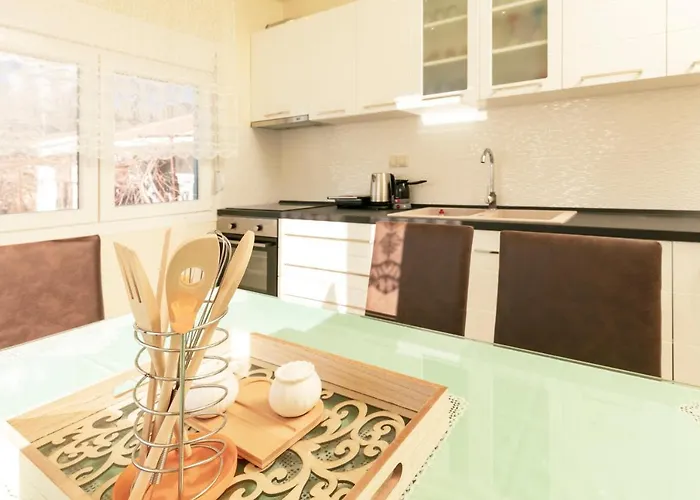 Daire Loridis View *